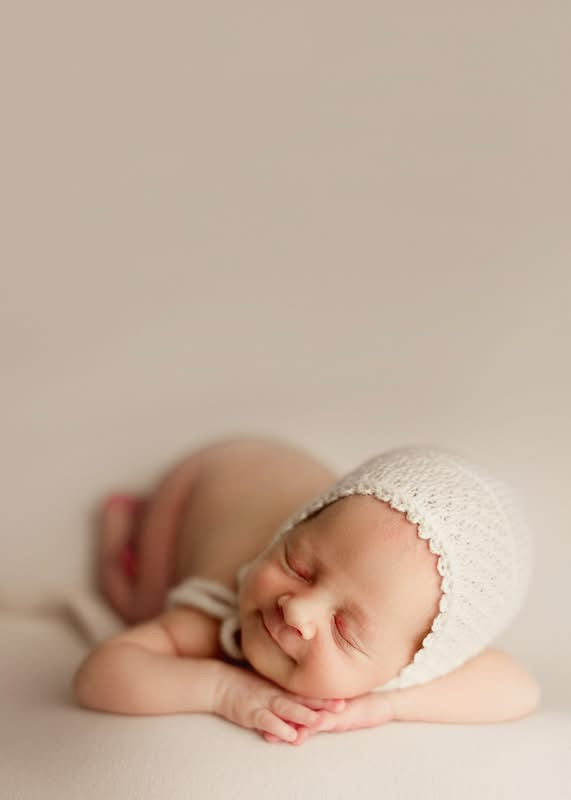 Norma Bonnet in Cream | newborn photo prop