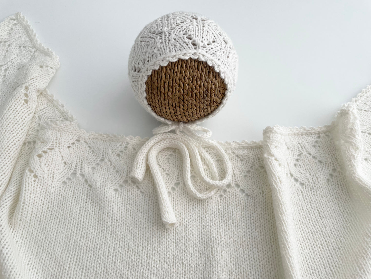 White Snowfall Set