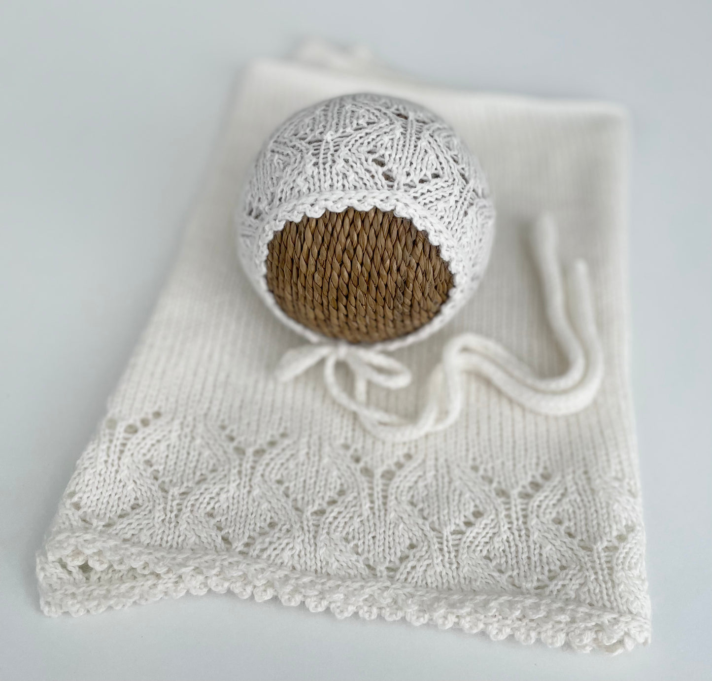 White Snowfall Set
