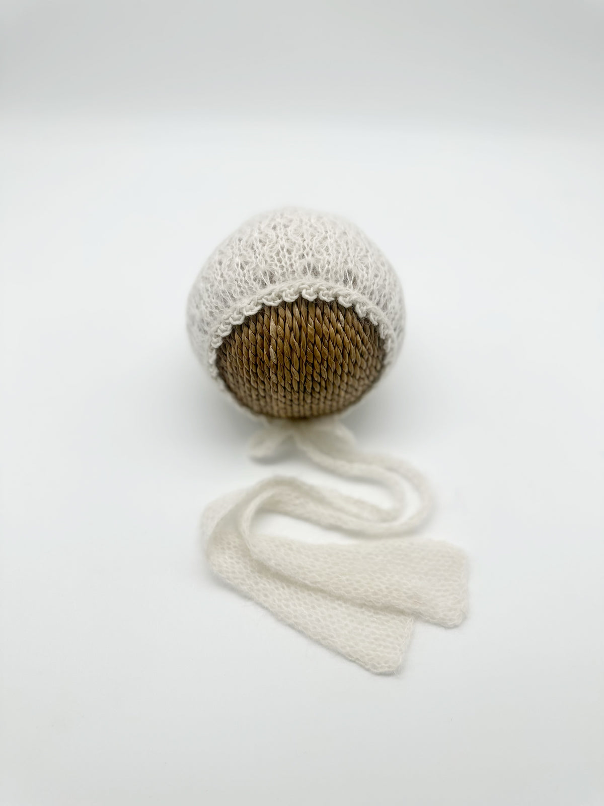 Willow Bonnet