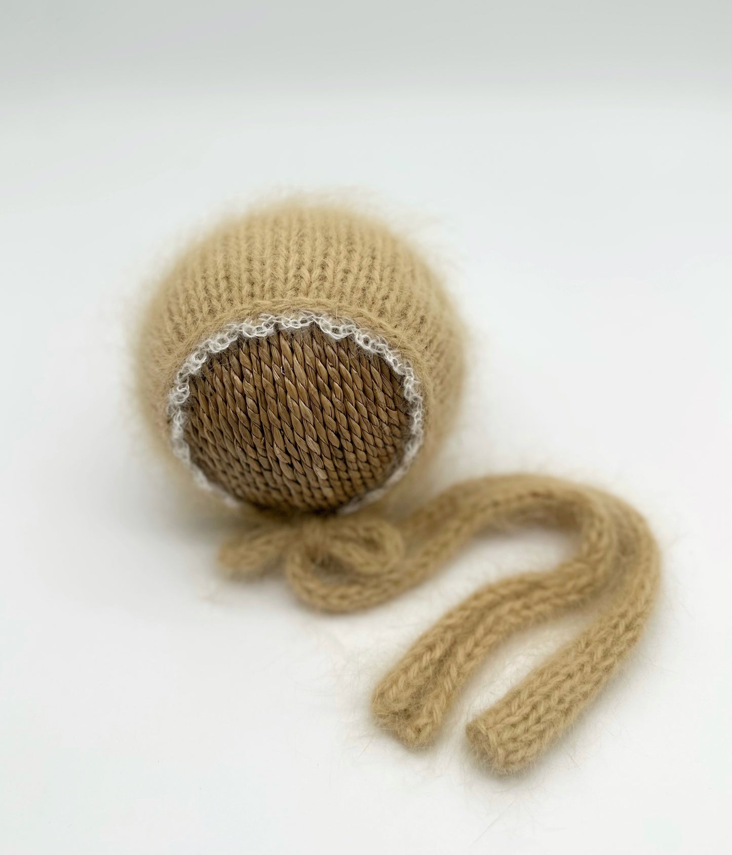 RTS | D’or Angora Bonnet