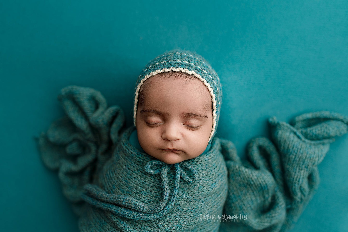 Cloud Star Scatter Bonnet