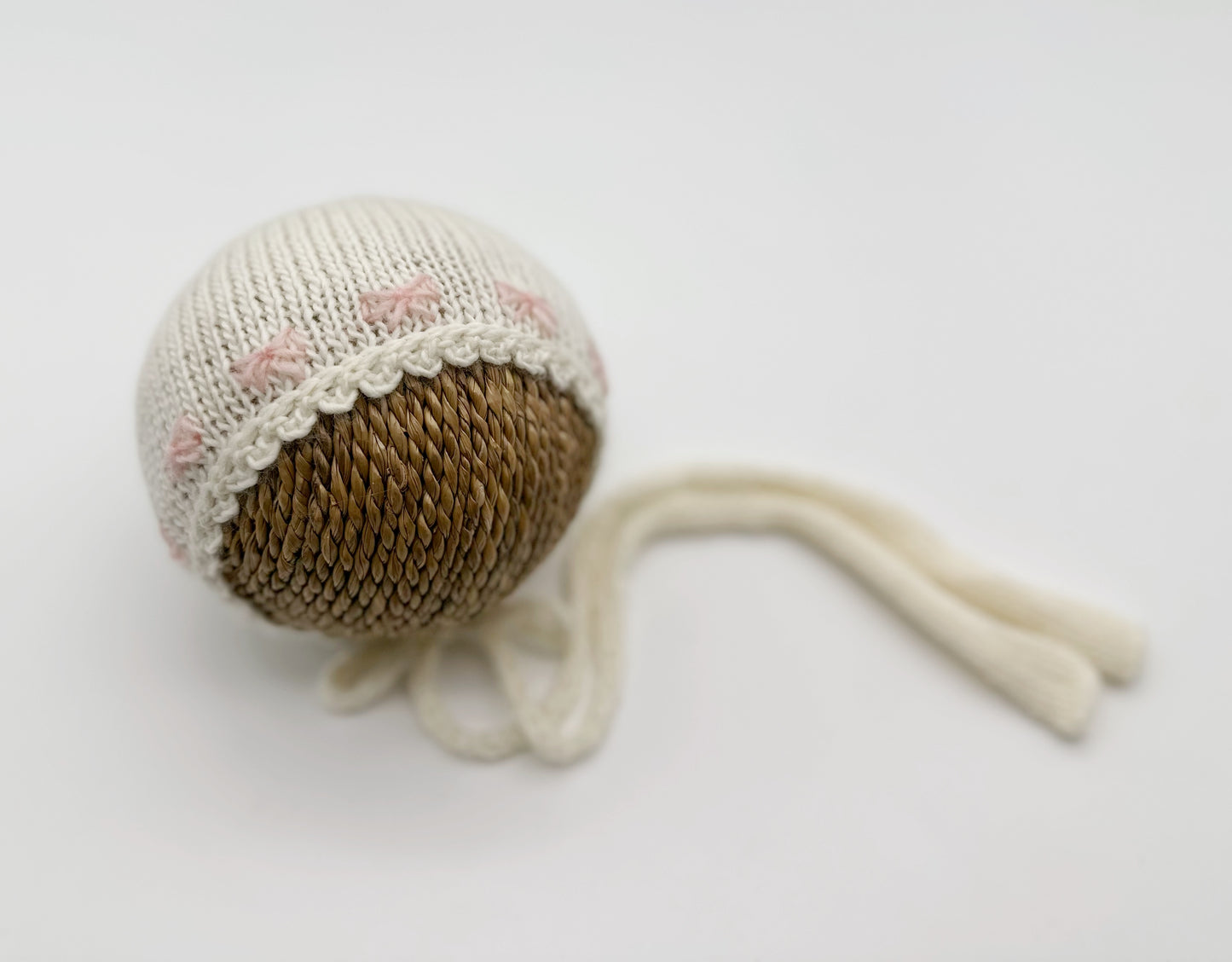 Tiny Bows Bonnet | preorder