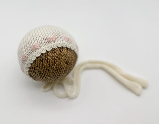 Tiny Bows Bonnet | preorder