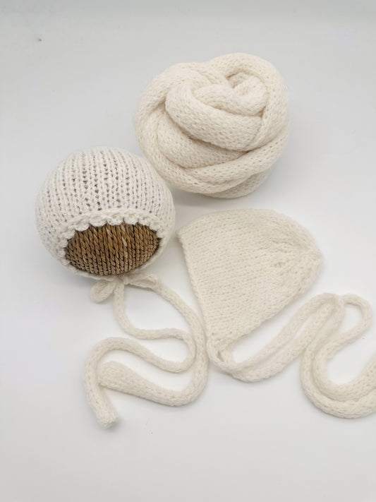 RTS | Cream Cloud Set | 2 Bonnets