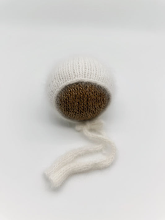 RTS | White Angora Bonnet